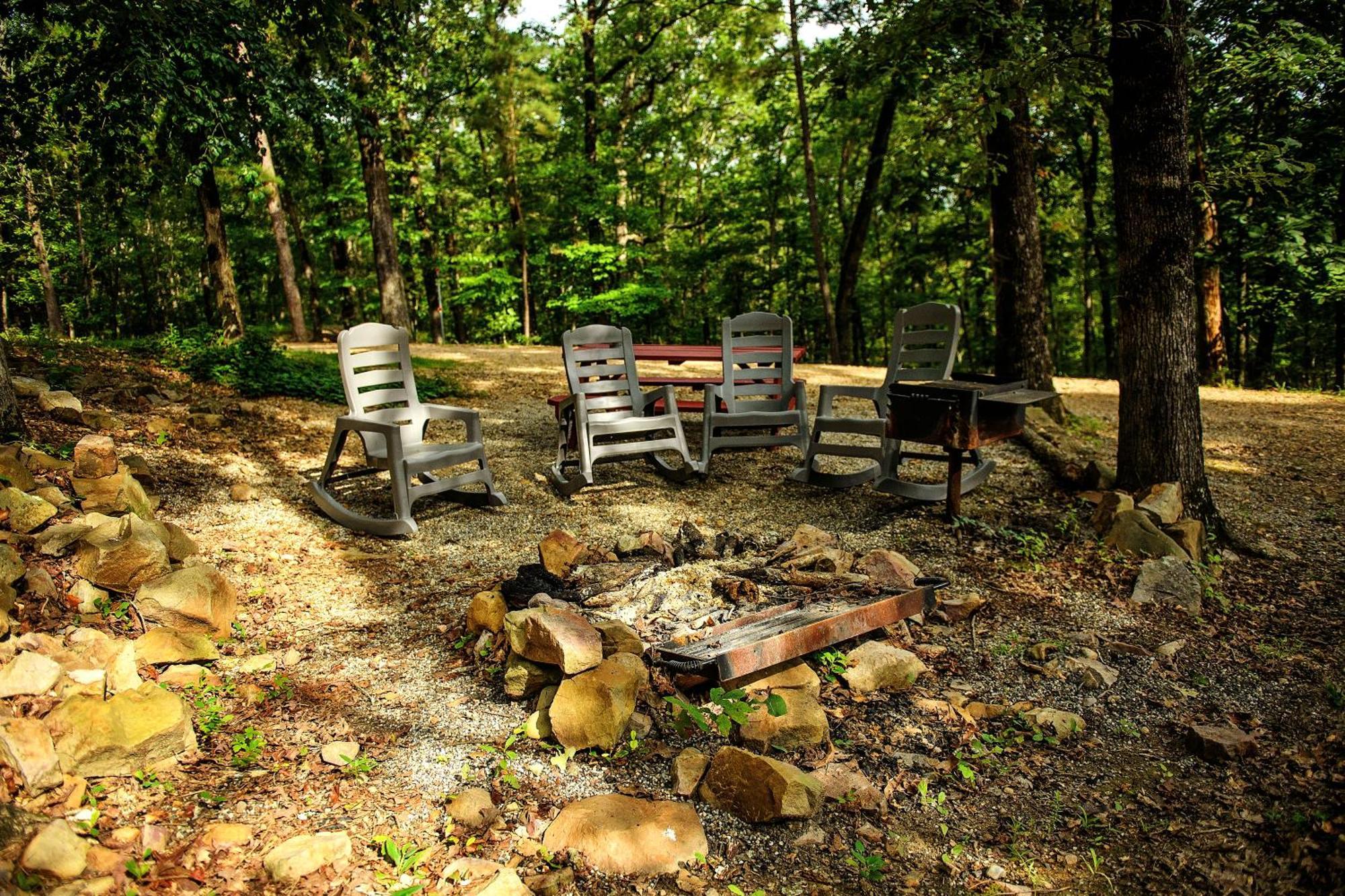 The Codex - Parker Creek Bend Cabins Murfreesboro Buitenkant foto